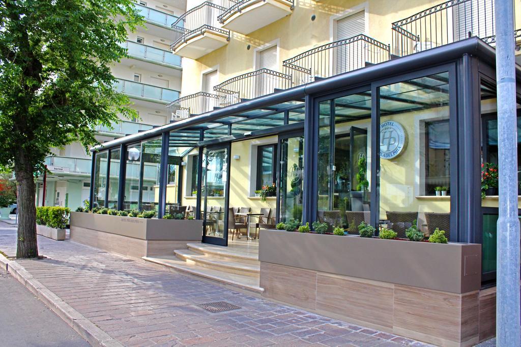 Hotel Philadelphia Католика Екстериор снимка